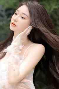 女主角叫江梨的